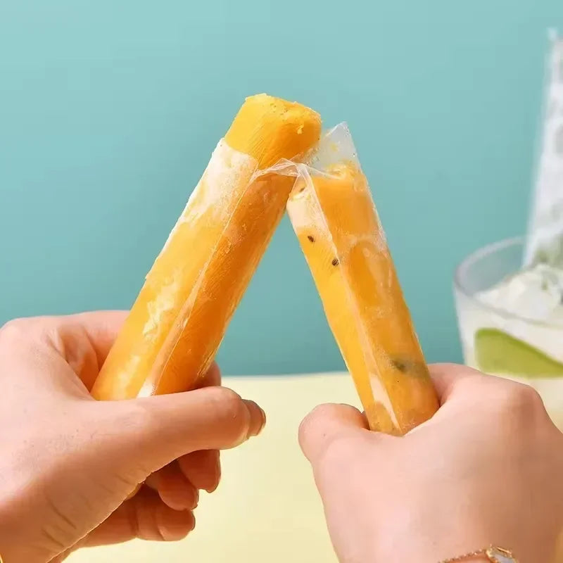 Lot de 100 Sachets à Glaces à l'Eau Maison Jetables avec Fermeture Zip + Entonnoir OFFERT